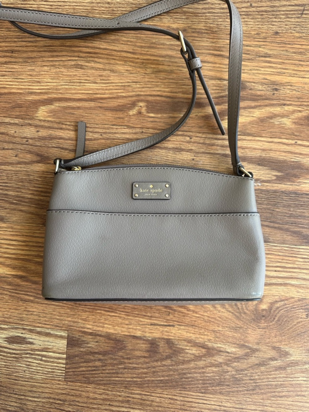 kate spade Taupe/Gray Pebbled Leather Crossbody Bag